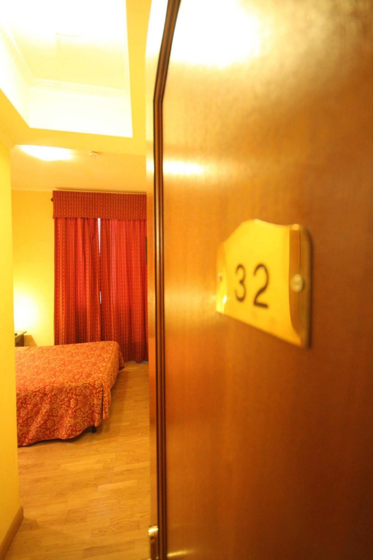 Termini Hotell 2*
